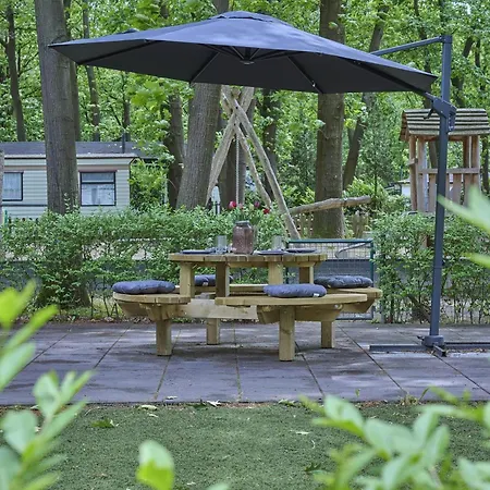 T Heische Hofje * زيلاند