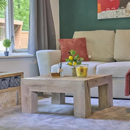 T Heische Hofje بيت للعطل